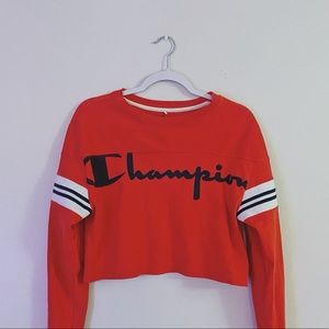 Champion Boyfriend Cropped Tee